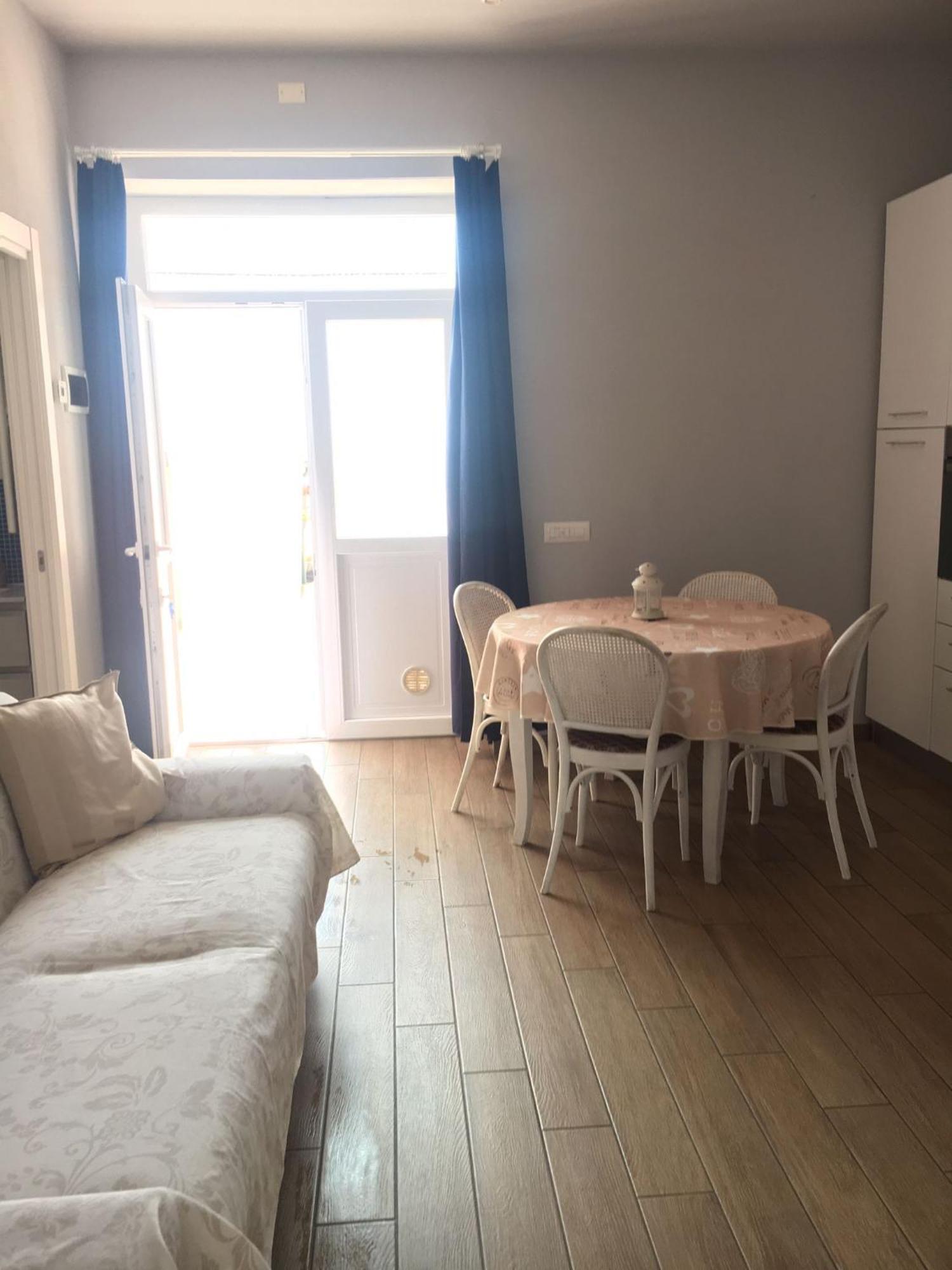 Casa Vacanze Sangiacomo App Acqua Marina Santo Stefano al Mare Eksteriør bilde